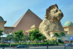 Sunway_Pyramid_front-martfame